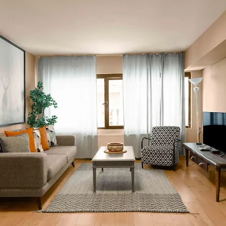 Charming Cozy 2bed1bath Shoreline Bebek! #95