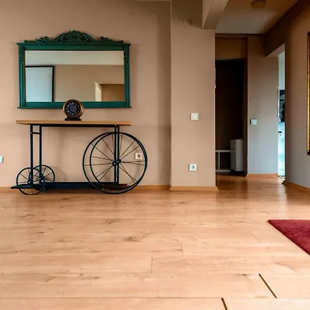 Charming Cozy 2bed1bath Shoreline Bebek! #95 Apartment